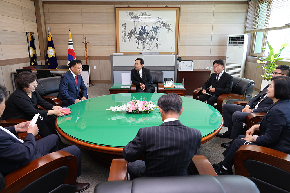 20220701 김진하 군수님 군의회 방문